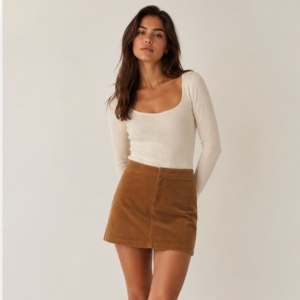 Corduroy Mid Rise Mini Skirt Medium Brown A-Line Academia Y2K Retro Neutral Boho